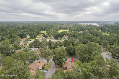 This stunning town home offers true resort-style living--updated on River Bend Golf and Country Club in North Carolina - for sale on GolfHomes.com, golf home, golf lot