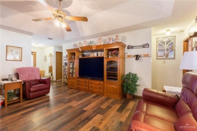 A fantastic quiet 55+ community hideaway with easy access to the on Howling Trails Golf  in Texas - for sale on GolfHomes.com, golf home, golf lot