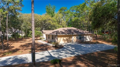 Welcome to 1461 W Redding Street in the highly sought-after on Citrus Hills Golf Club in Florida - for sale on GolfHomes.com, golf home, golf lot
