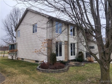 This meticulously maintained home, owned by its original owners on Glen Oak Golf Course in New York - for sale on GolfHomes.com, golf home, golf lot