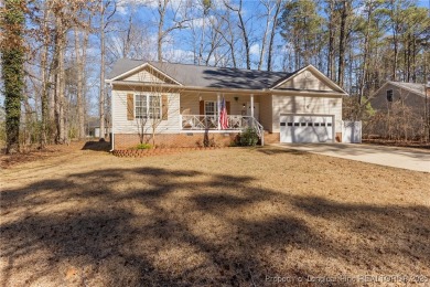 The Seller is offering $3,000 in buyer concessions!!!! Take on Carolina Trace Country Club in North Carolina - for sale on GolfHomes.com, golf home, golf lot