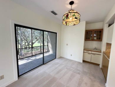 This is an estate sale.  Property is not owner occupied- it is on The Seabrook Island Club in South Carolina - for sale on GolfHomes.com, golf home, golf lot