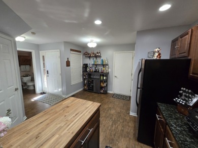 Stunning 2 story townhome in sought after Hidden Lake on Seven Bridges Golf Club in Illinois - for sale on GolfHomes.com, golf home, golf lot