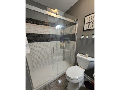Stunning 2 story townhome in sought after Hidden Lake on Seven Bridges Golf Club in Illinois - for sale on GolfHomes.com, golf home, golf lot