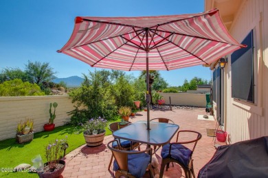 This charming 2-bedroom, 2-bathroom townhome is located in the on Desert Hills Golf Club of Green Valley in Arizona - for sale on GolfHomes.com, golf home, golf lot