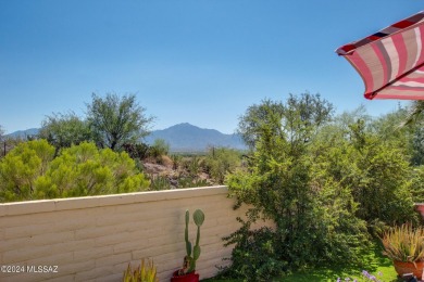 This charming 2-bedroom, 2-bathroom townhome is located in the on Desert Hills Golf Club of Green Valley in Arizona - for sale on GolfHomes.com, golf home, golf lot