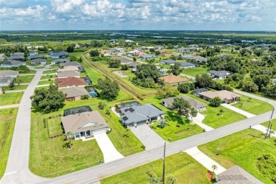 Under contract-accepting backup offers. Charming Home in on Deep Creek Golf Club in Florida - for sale on GolfHomes.com, golf home, golf lot