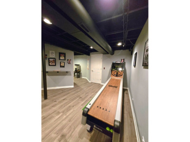 Stunning 2 story townhome in sought after Hidden Lake on Seven Bridges Golf Club in Illinois - for sale on GolfHomes.com, golf home, golf lot