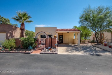 This charming 2-bedroom, 2-bathroom townhome is located in the on Desert Hills Golf Club of Green Valley in Arizona - for sale on GolfHomes.com, golf home, golf lot