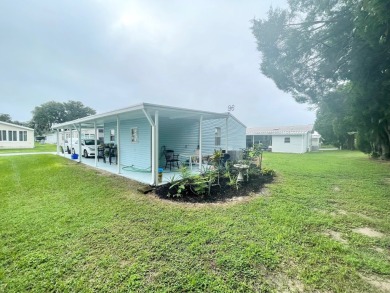 FURNISHED AND MOVE IN READY!!! VERY CLEAN AND WELL MAINTAINED!!! on Zephyrhills Municipal Golf Course in Florida - for sale on GolfHomes.com, golf home, golf lot