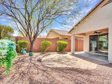 Welcome to Easy Desert Living in Anthem Country Club
Tucked on Anthem Golf and Country Club  in Arizona - for sale on GolfHomes.com, golf home, golf lot