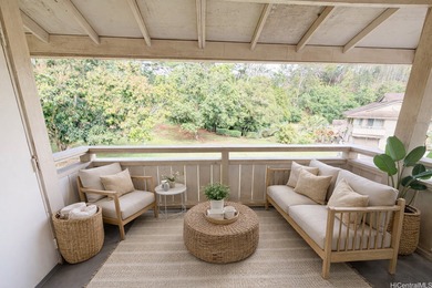 Step into island living in this spacious 3-bedroom, 2-bath on Leilehua Golf Course in Hawaii - for sale on GolfHomes.com, golf home, golf lot