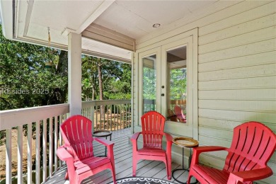 Beautifully remodeled 2BR/2BA condo in St. Andrews, located in on Palmetto Dunes Golf Course and Resort in South Carolina - for sale on GolfHomes.com, golf home, golf lot
