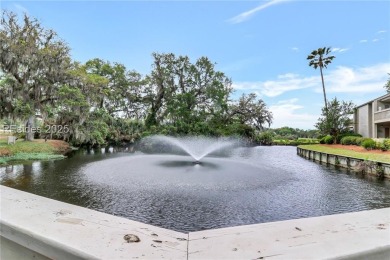 Beautifully remodeled 2BR/2BA condo in St. Andrews, located in on Palmetto Dunes Golf Course and Resort in South Carolina - for sale on GolfHomes.com, golf home, golf lot