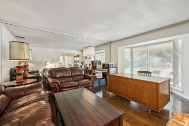 Corner lot - Mid-Century - Established neighborhood near Dallas on The Golf Club of Dallas in Texas - for sale on GolfHomes.com, golf home, golf lot
