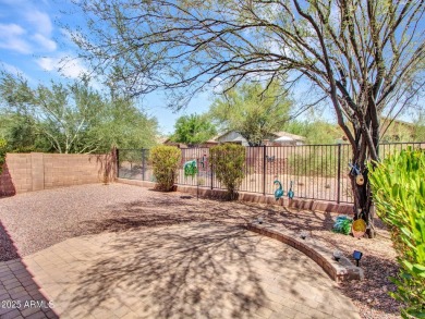 Welcome to Easy Desert Living in Anthem Country Club
Tucked on Anthem Golf and Country Club  in Arizona - for sale on GolfHomes.com, golf home, golf lot