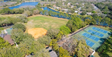 Hunter's Green, Cypress Ridge Neighborhood..... 4 bedrooms/3 on Hunters Green Country Club in Florida - for sale on GolfHomes.com, golf home, golf lot