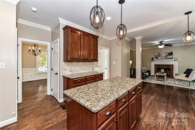 Beautiful, Well Maintained, 2 Story, 4 Bedroom, 2.5 Bath Home on The Divide Golf Club in North Carolina - for sale on GolfHomes.com, golf home, golf lot