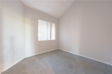 RARE SINGLE STORY NO STEPS TOWNHOME IN THE ISLANDS END UNIT ON on Spanish Trail Golf and Country Club in Nevada - for sale on GolfHomes.com, golf home, golf lot