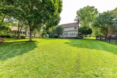 Beautiful, Well Maintained, 2 Story, 4 Bedroom, 2.5 Bath Home on The Divide Golf Club in North Carolina - for sale on GolfHomes.com, golf home, golf lot