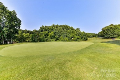 Beautiful, Well Maintained, 2 Story, 4 Bedroom, 2.5 Bath Home on The Divide Golf Club in North Carolina - for sale on GolfHomes.com, golf home, golf lot