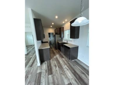 $250 off space rent for 12 months... WOW!! Price reduced to $129 on Hemet West Mobile Estates in California - for sale on GolfHomes.com, golf home, golf lot