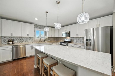 Charming 3-Bed, 2-Bath Home in Premier 55+ Golf Community!
 on Frisco Lakes Golf Course in Texas - for sale on GolfHomes.com, golf home, golf lot