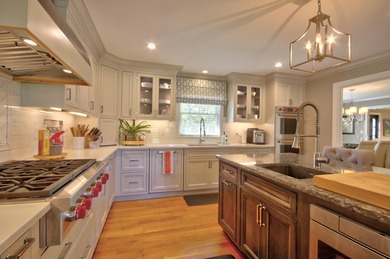 Fabulous updated home overlooking the first Fairway of on Greenbrier Golf and Country Club in Kentucky - for sale on GolfHomes.com, golf home, golf lot