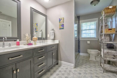 Fabulous updated home overlooking the first Fairway of on Greenbrier Golf and Country Club in Kentucky - for sale on GolfHomes.com, golf home, golf lot