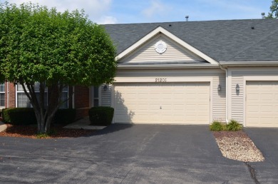 Ranch townhome with bright exposure and many newer upgrades on The Links at Carillon in Illinois - for sale on GolfHomes.com, golf home, golf lot