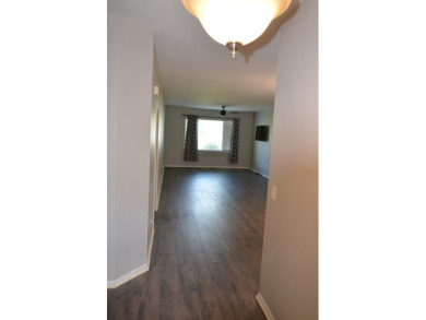 Ranch townhome with bright exposure and many newer upgrades on The Links at Carillon in Illinois - for sale on GolfHomes.com, golf home, golf lot