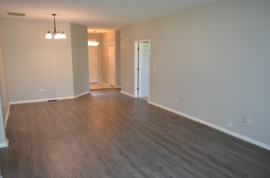 Ranch townhome with bright exposure and many newer upgrades on The Links at Carillon in Illinois - for sale on GolfHomes.com, golf home, golf lot