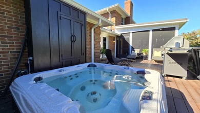 Fabulous updated home overlooking the first Fairway of on Greenbrier Golf and Country Club in Kentucky - for sale on GolfHomes.com, golf home, golf lot
