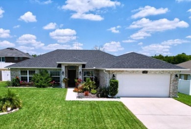 Welcome to the serene Deer Path community. This 3 bedroom, 2 on Rolling Greens Executive Golf Community in Florida - for sale on GolfHomes.com, golf home, golf lot