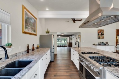 Well-maintained home located in the gated golf course community on De Cordova Bend Country Club in Texas - for sale on GolfHomes.com, golf home, golf lot