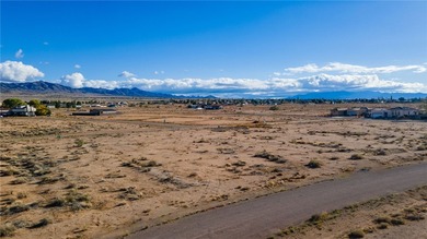 Welcome to this -acre (.25 acre) vacant lot located in the on Valle Vista Golf Course in Arizona - for sale on GolfHomes.com, golf home, golf lot