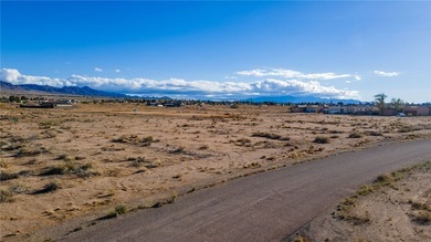 Welcome to this -acre (.25 acre) vacant lot located in the on Valle Vista Golf Course in Arizona - for sale on GolfHomes.com, golf home, golf lot