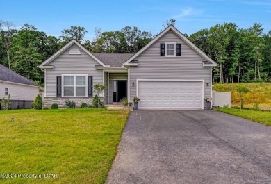 Tasteful 3 bdrm, 2 bath home in the beautiful Sand Springs Golf on Sand Springs Country Club in Pennsylvania - for sale on GolfHomes.com, golf home, golf lot