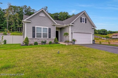 Tasteful 3 bdrm, 2 bath home in the beautiful Sand Springs Golf on Sand Springs Country Club in Pennsylvania - for sale on GolfHomes.com, golf home, golf lot