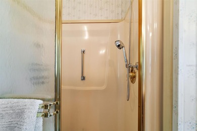 An Affordable Find in a Fantastic Community; This 1990 Palm on Plantation Golf Club in Florida - for sale on GolfHomes.com, golf home, golf lot