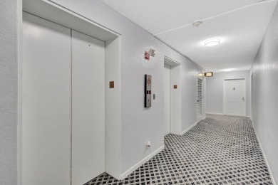 PENTHOUSE, VIEW PANORAMIC, BEAUTIFUL, IMMACULATE, BRIGHT, LARGE on The President Country Club in Florida - for sale on GolfHomes.com, golf home, golf lot