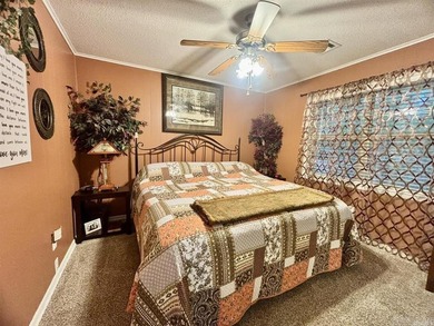 WHAT A BUY!  Adorable and well maintained three-bedroom home on DeSoto Golf Course in Arkansas - for sale on GolfHomes.com, golf home, golf lot