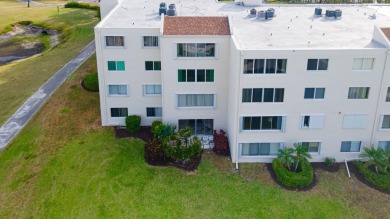 LOWER PRICE FOR 3/2 CONDO WITH GOLF. SUNNY FLORIDA OPPORTUNITY on Poinciana Golf Club in Florida - for sale on GolfHomes.com, golf home, golf lot