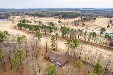 DISCOVER this exceptional one-owner home located on the golf on Glenwood Country Club in Arkansas - for sale on GolfHomes.com, golf home, golf lot