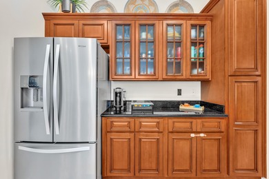 Welcome to this beautiful 4-bedroom, 3.5-bath townhome in on PGA National Golf Club in Florida - for sale on GolfHomes.com, golf home, golf lot