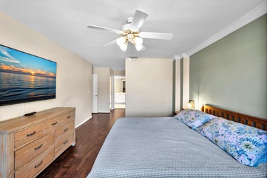 Welcome to this beautiful 4-bedroom, 3.5-bath townhome in on PGA National Golf Club in Florida - for sale on GolfHomes.com, golf home, golf lot