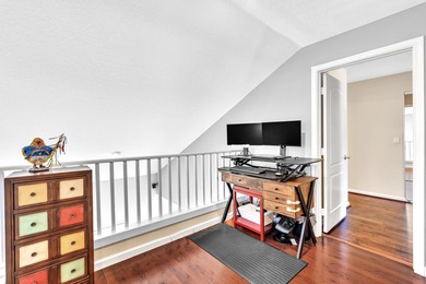 Welcome to this beautiful 4-bedroom, 3.5-bath townhome in on PGA National Golf Club in Florida - for sale on GolfHomes.com, golf home, golf lot