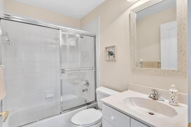 Welcome to this beautiful 4-bedroom, 3.5-bath townhome in on PGA National Golf Club in Florida - for sale on GolfHomes.com, golf home, golf lot