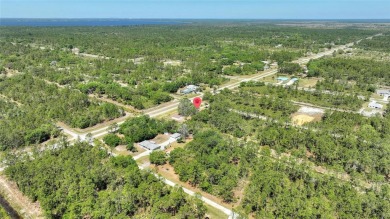 NEW PRICE!!! Charming home in Indian Lake Estates, a golf and on Indian Lake Estates Golf and Country Club in Florida - for sale on GolfHomes.com, golf home, golf lot