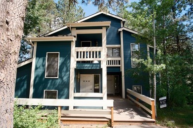 Furnished Ground-Floor Condo in MeadowCreek! This charming on Meadowcreek Golf Resort in Idaho - for sale on GolfHomes.com, golf home, golf lot